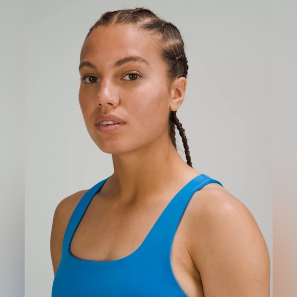 🍋Lululemon InStill Tank Top in Poolside - Picture 5 of 8